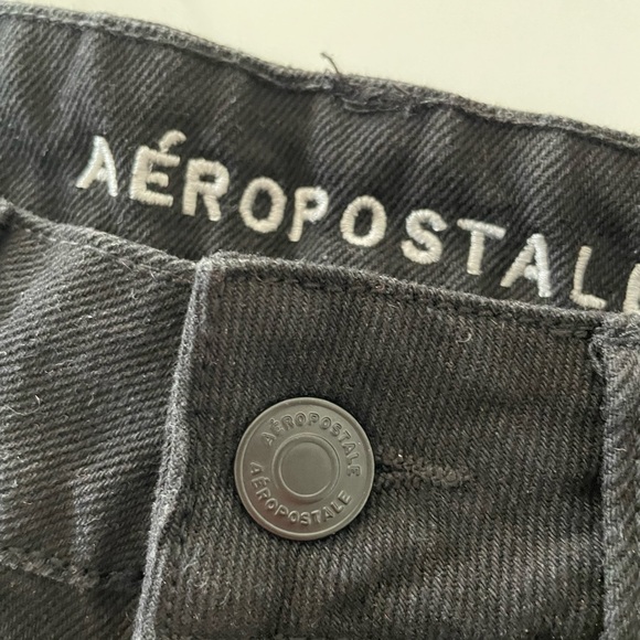 BLACK MOM SHORT - Picture 5 of 6